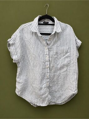 Quince 100% European Linen Camp Shirt | Sky Blue & White Stripe | Women’s Large